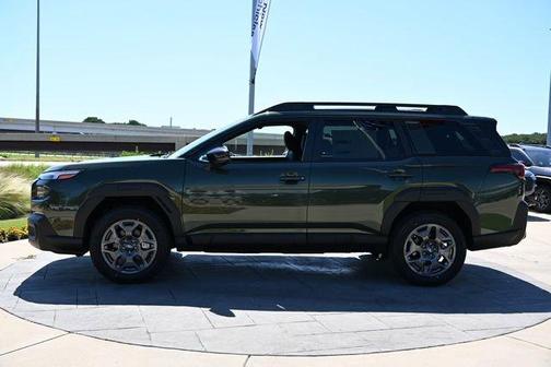 Deep Emerald Green 2026 Subaru Outback Premium