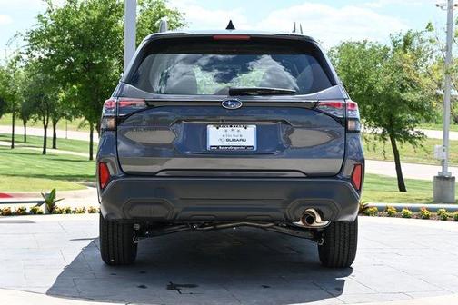 Magnetite Gray Metallic 2026 Subaru Forester