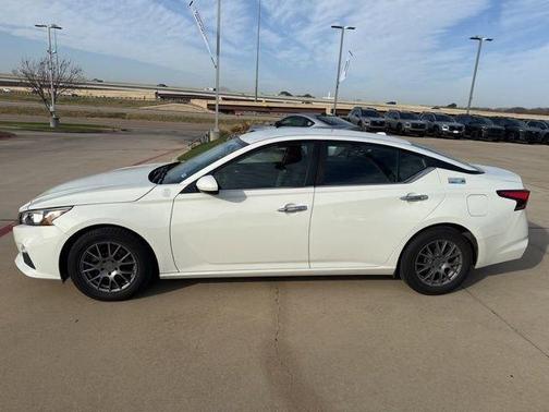 2020 Nissan Altima 2.5 S