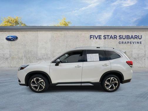 2023 Subaru Forester Touring