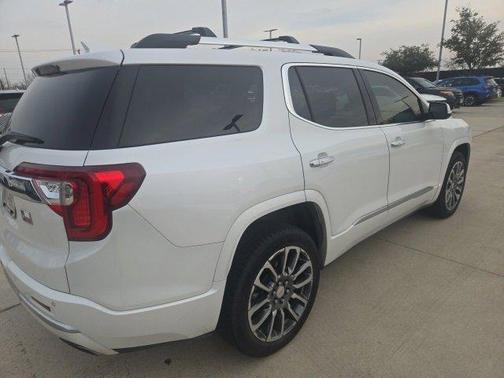 2020 GMC Acadia Denali