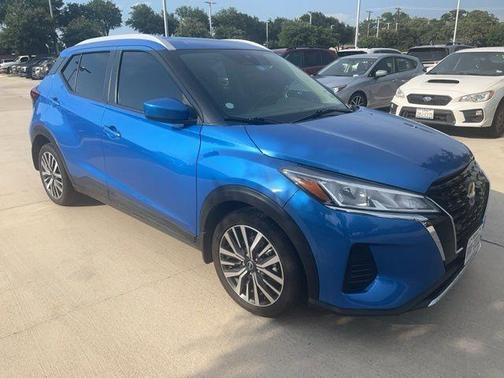 Electric Blue Metallic 2022 Nissan Kicks SV