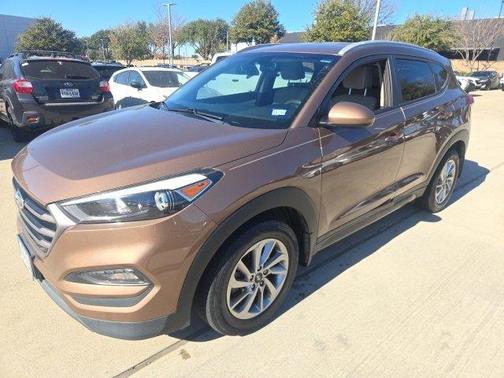 2016 Hyundai TUCSON SE