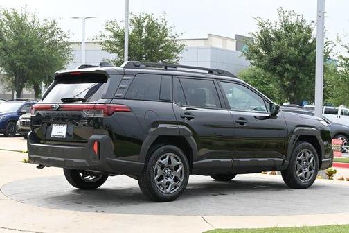Crystal Black Silica 2026 Subaru Outback Premium