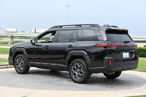 Crystal Black Silica 2026 Subaru Outback Premium