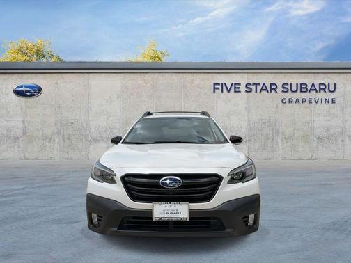 Crystal White Pearl 2021 Subaru Outback Onyx Edition XT
