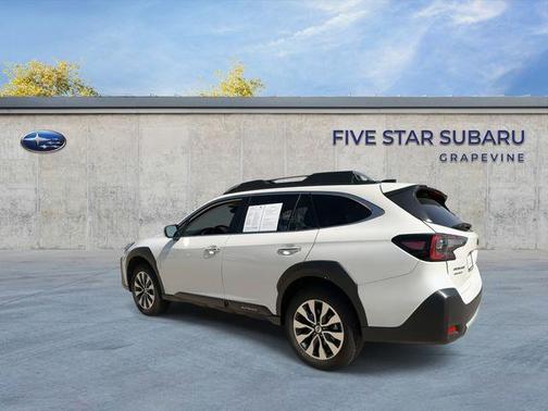 2025 Subaru Outback Touring XT