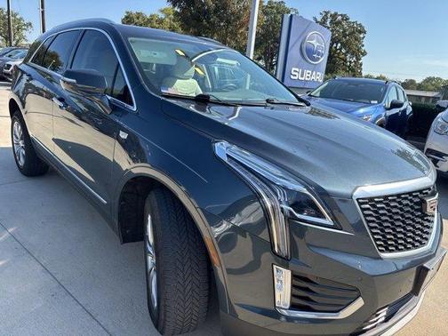 2021 Cadillac XT5 Premium Luxury