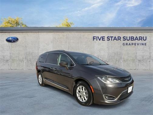 2020 Chrysler Pacifica Touring-L