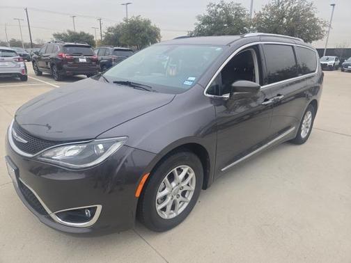2020 Chrysler Pacifica Touring-L