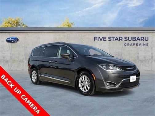 2020 Chrysler Pacifica Touring-L