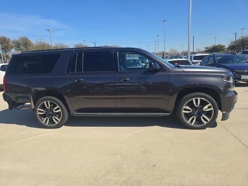 2018 Chevrolet Suburban LT