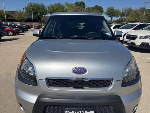 2010 Kia Soul +