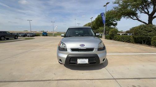 2010 Kia Soul +