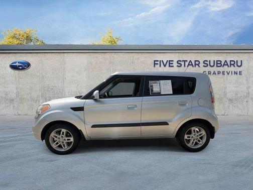 2010 Kia Soul +