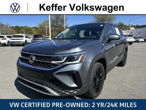 Platinum Gray Metallic 2022 Volkswagen Taos 1.5T SEL