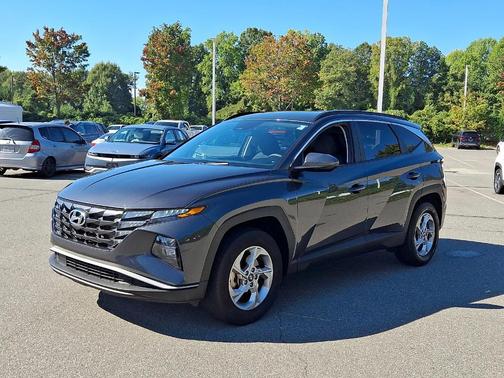 Dark Gray Metallic 2024 Hyundai TUCSON SEL