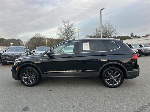2023 Volkswagen Tiguan 2.0T SE