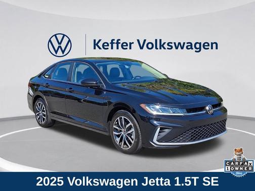 Deep Black Pearl Effect 2025 Volkswagen Jetta 1.5T SE