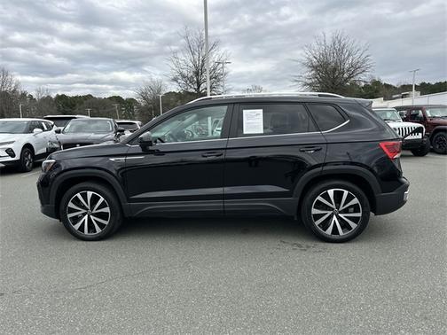 2023 Volkswagen Taos 1.5T SE