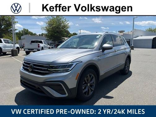 Pyrite Silver Metallic 2023 Volkswagen Tiguan 2.0T SE