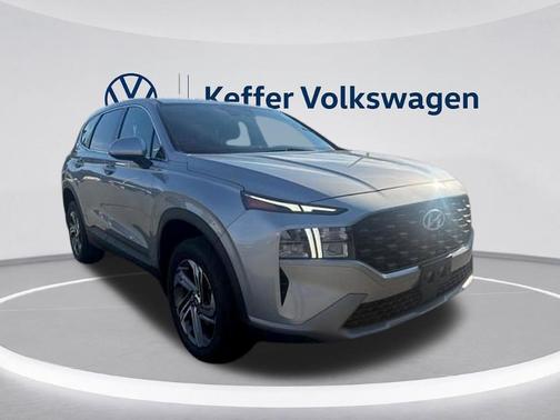 Shimmering Silver Pearl 2023 Hyundai SANTA FE SE