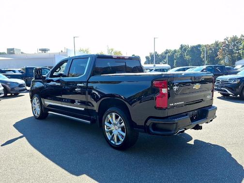 Black 2026 Chevrolet Silverado 1500 High Country