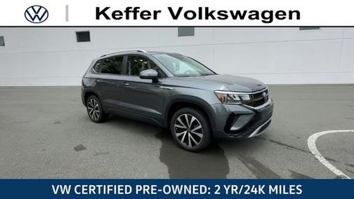 Platinum Gray Metallic 2023 Volkswagen Taos 1.5T SE