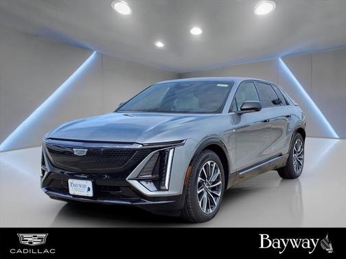 2025 Cadillac LYRIQ Sport