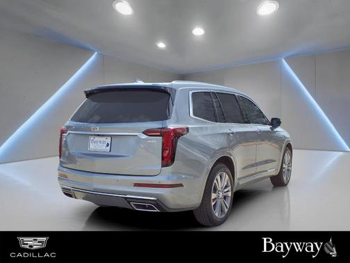 2025 Cadillac XT6 Premium Luxury FWD