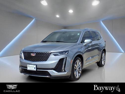 2025 Cadillac XT6 Premium Luxury FWD
