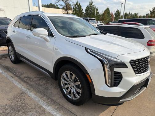 2023 Cadillac XT4 Premium Luxury