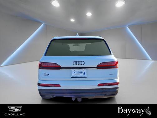 2023 Audi Q7 55 Prestige