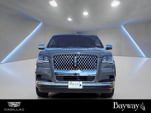2022 Lincoln Navigator L Black Label