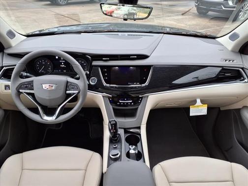 2025 Cadillac XT6 Premium Luxury FWD
