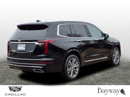 2025 Cadillac XT6 Premium Luxury FWD