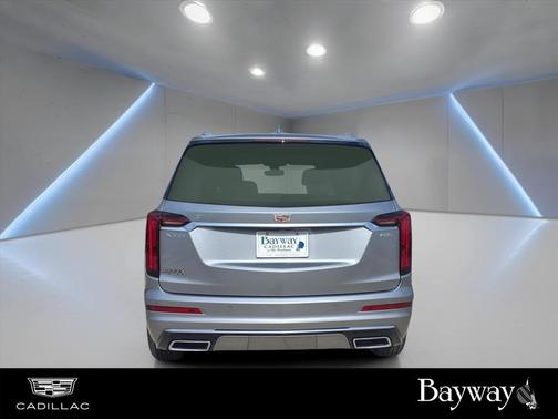 2025 Cadillac XT6 Premium Luxury FWD