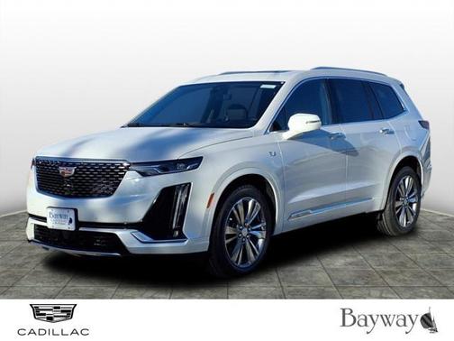 2025 Cadillac XT6 Premium Luxury FWD