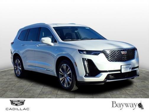 2025 Cadillac XT6 Premium Luxury FWD