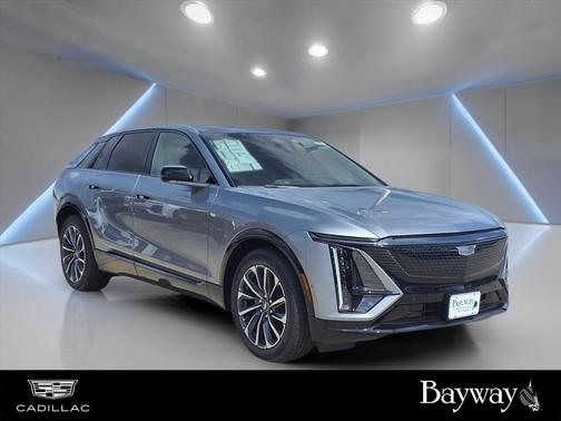 2025 Cadillac LYRIQ Sport