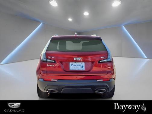 2022 Cadillac XT4 Sport