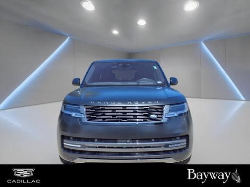 2023 Land Rover Range Rover P530 SE