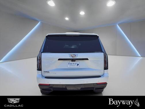 2025 Cadillac Escalade ESV Sport