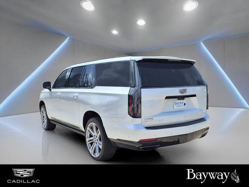 2025 Cadillac Escalade ESV Sport