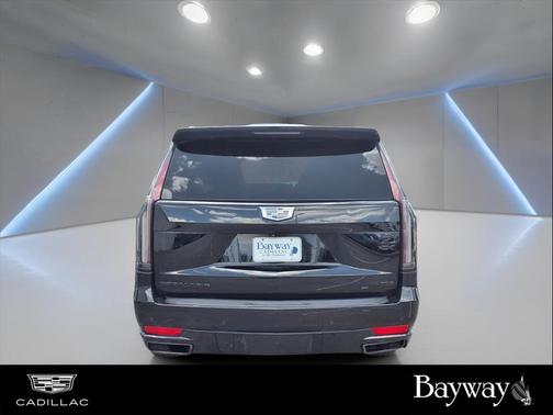 2023 Cadillac Escalade ESV Sport