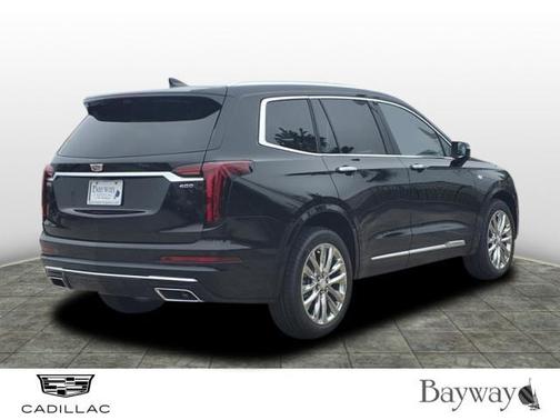 2025 Cadillac XT6 Premium Luxury FWD