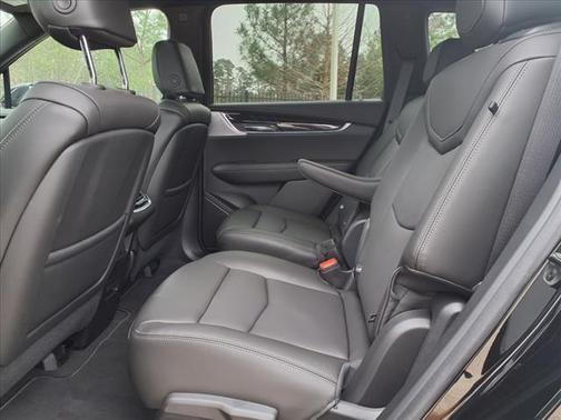 2025 Cadillac XT6 Premium Luxury FWD