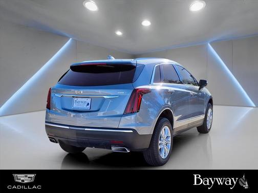 2026 Cadillac XT5 Luxury