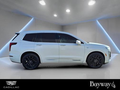 2021 Cadillac XT6 Premium Luxury FWD