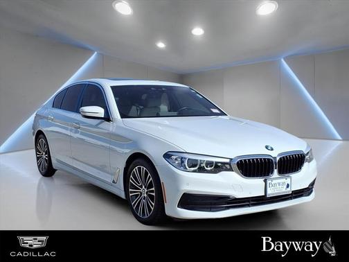 2019 BMW 530 i